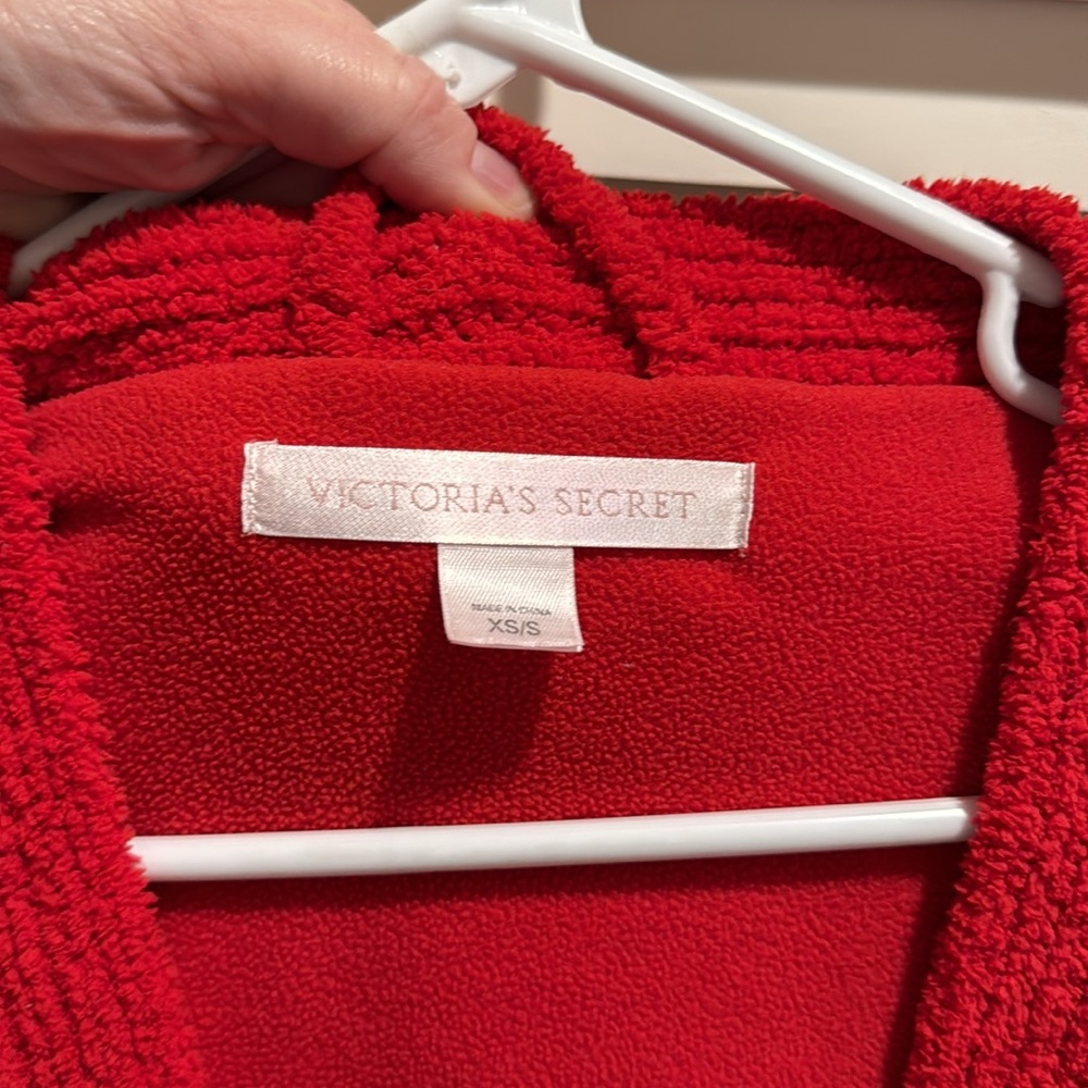 Women’s Robe - Picture 3 of 5